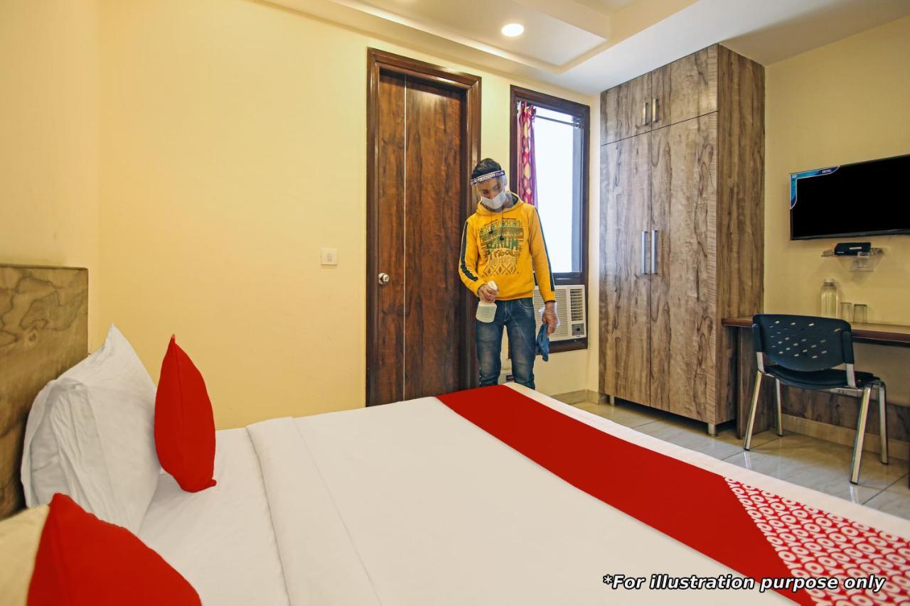 ג'משדפור Oyo Flagship 11549 Crystal Inn מראה חיצוני תמונה